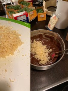 Sauerkraut-Schokoladenkuchen in the making :-)